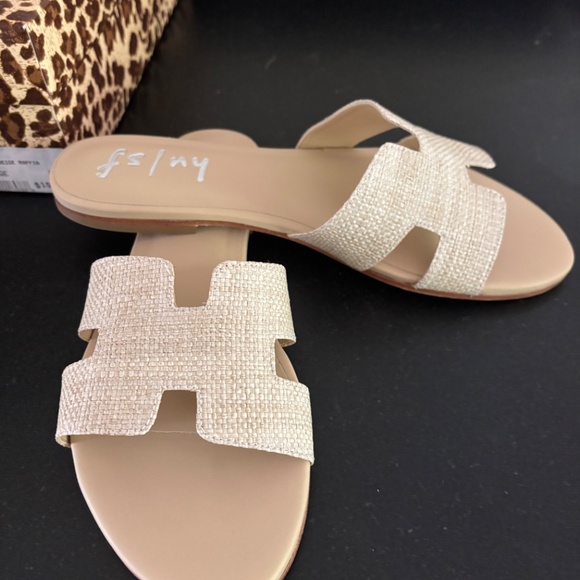French Sole Raffia Slide - Picture 6 of 6
